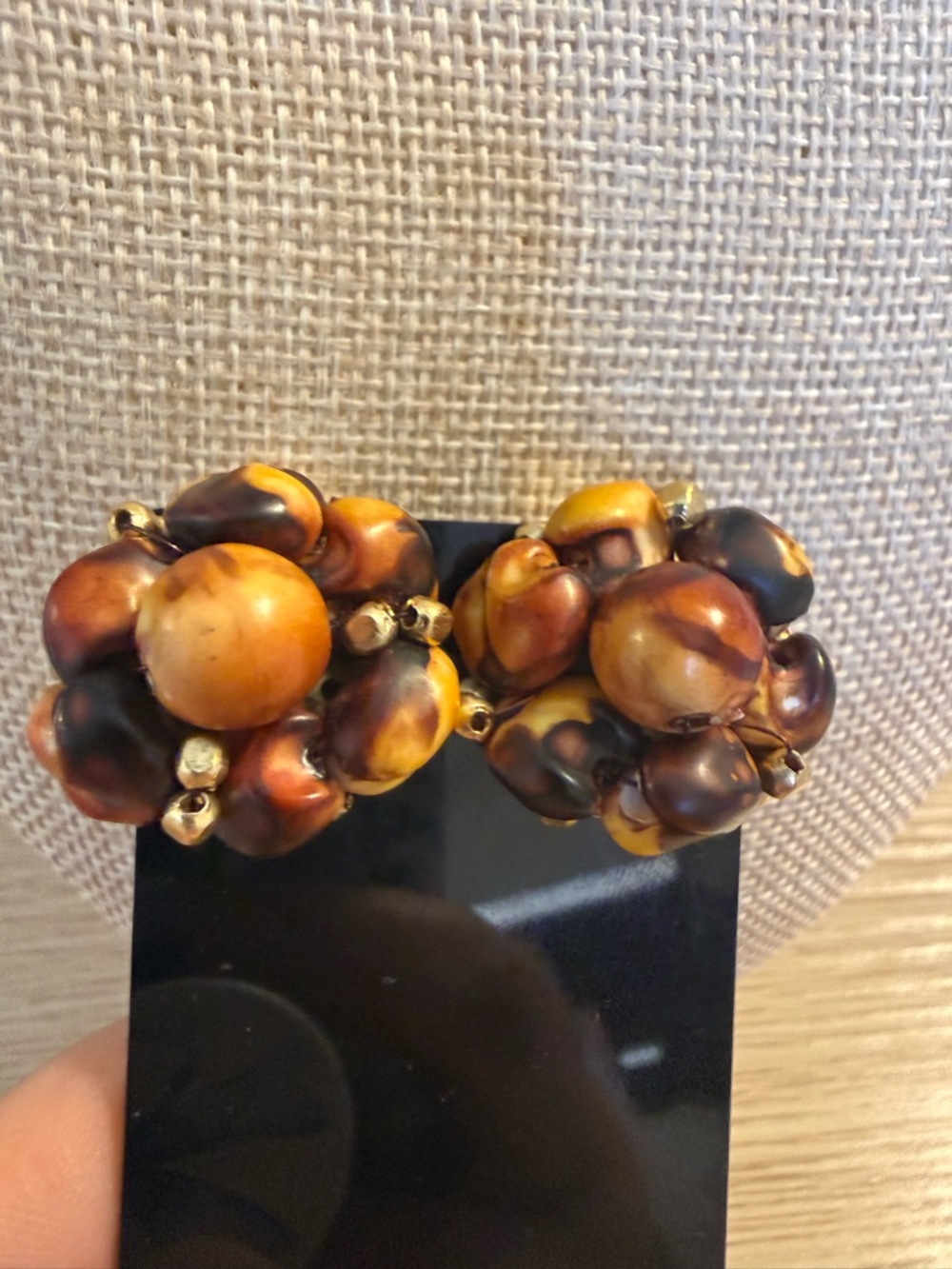 Vintage Hong Kong Tortoiseshell Bead Cluster Clip On Earrings Gold Tone Mid Cent